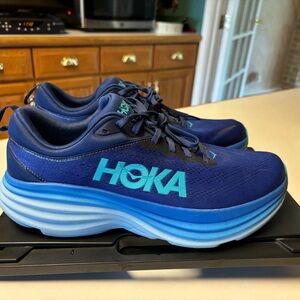 Hoka Bondi 8 men’s Size 13